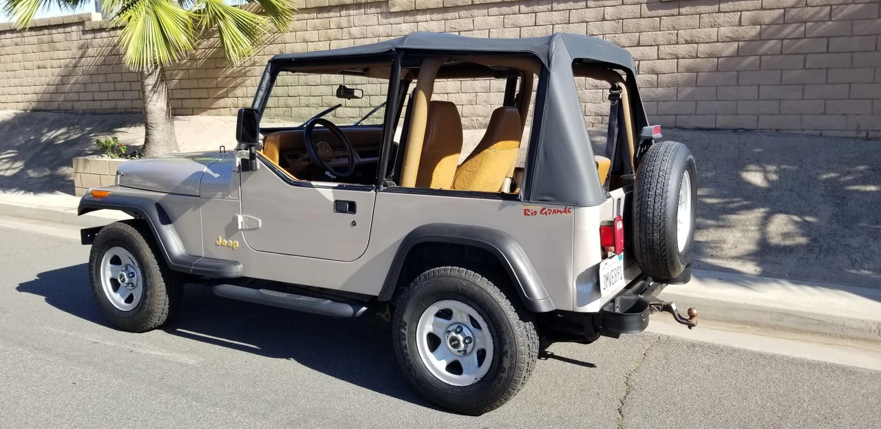 1995 Jeep YJ Wrangler - Image 22 of 31