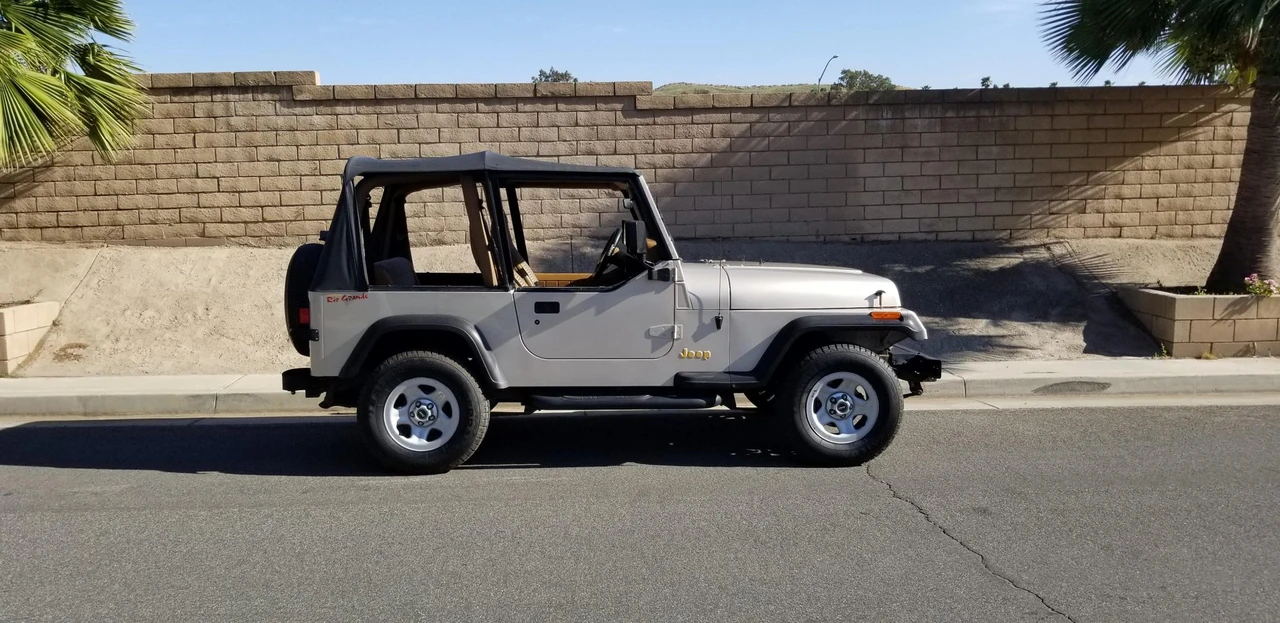 1995 Jeep YJ Wrangler - Image 14 of 31