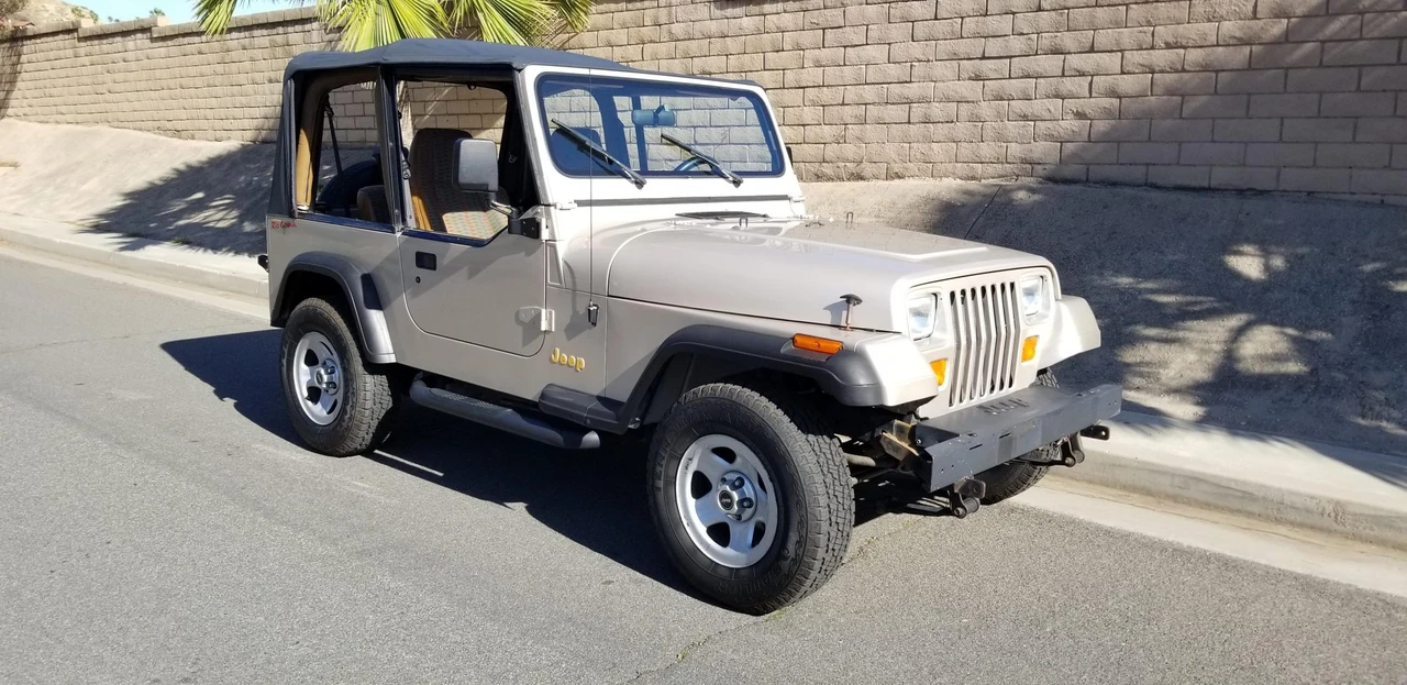 1995 Jeep YJ Wrangler - Image 8 of 31