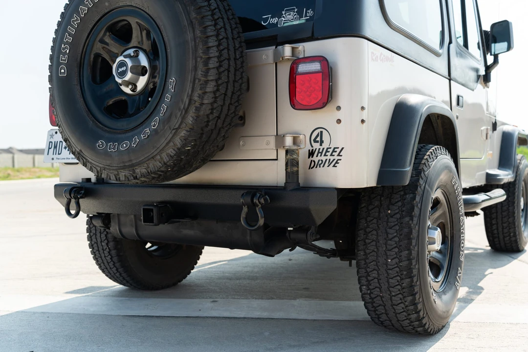 1995 Jeep YJ Wrangler - Image 30 of 31