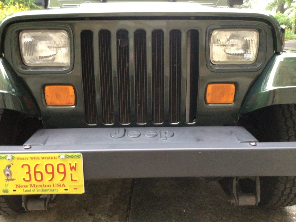 1995 Jeep YJ Wrangler - Image 27 of 31