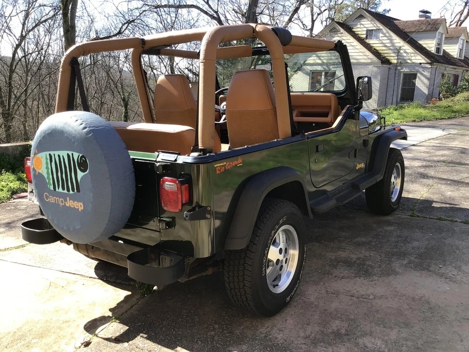 1995 Jeep YJ Wrangler - Image 15 of 31