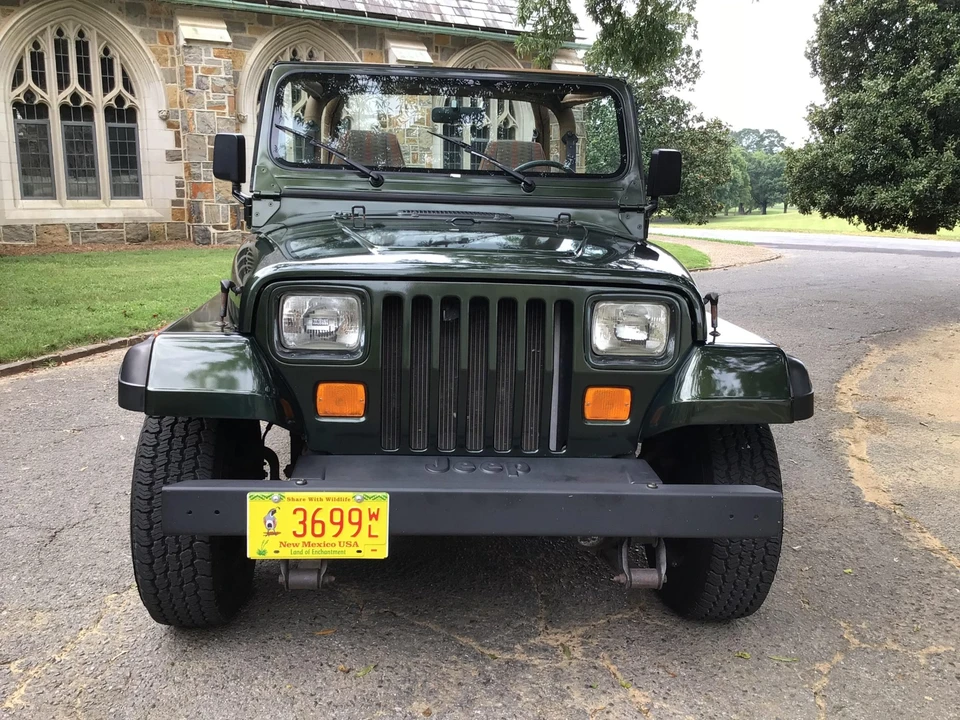 1995 Jeep YJ Wrangler - Image 6 of 31