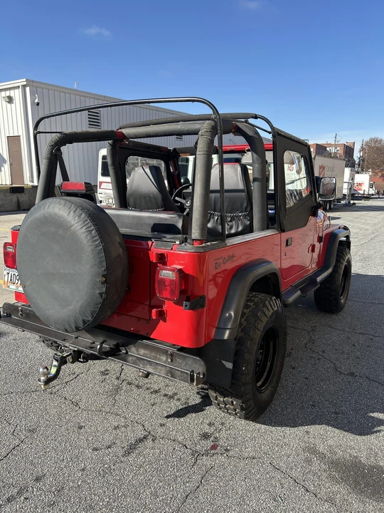 1995 Jeep YJ Wrangler - Image 23 of 31
