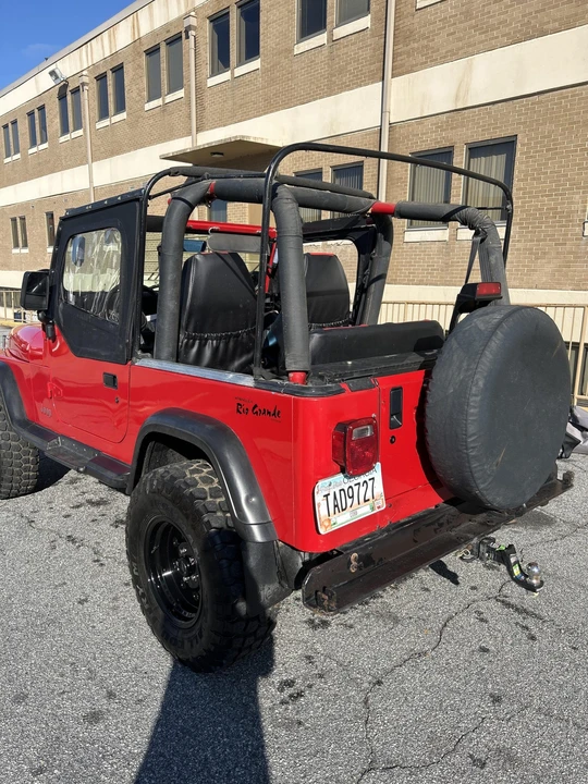 1995 Jeep YJ Wrangler - Image 25 of 31