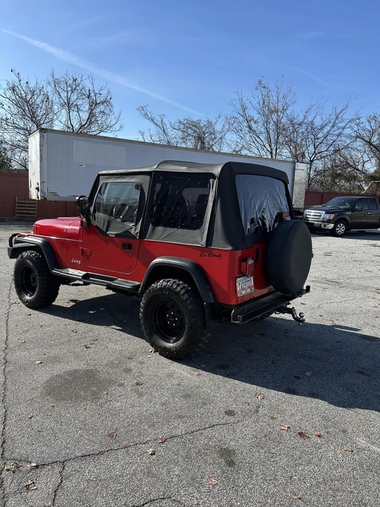 1995 Jeep YJ Wrangler - Image 15 of 31
