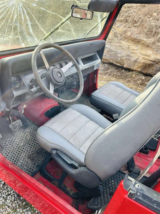 1995 Jeep YJ Wrangler - Image 3 of 6