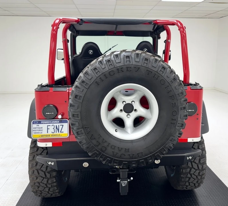 1995 Jeep YJ Wrangler - Image 4 of 31