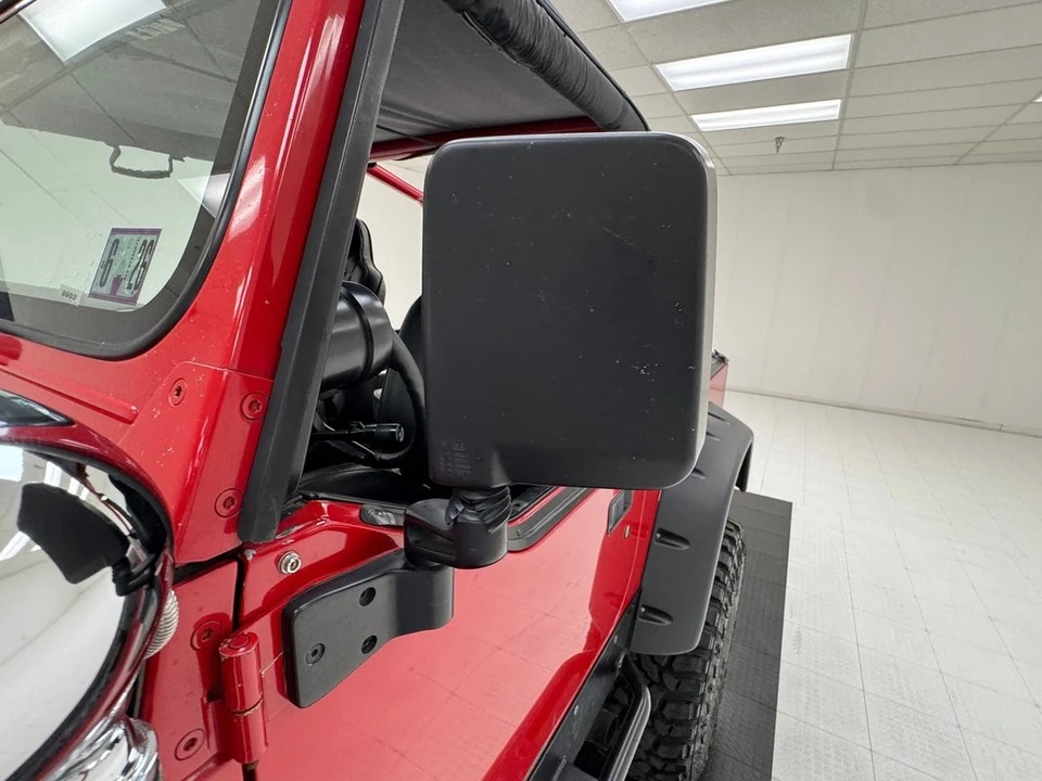 1995 Jeep YJ Wrangler - Image 17 of 31