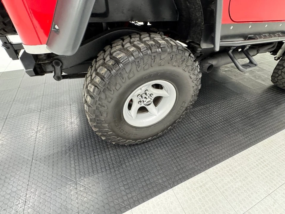 1995 Jeep YJ Wrangler - Image 21 of 31