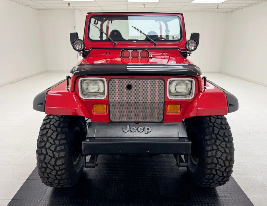 1995 Jeep YJ Wrangler - Image 8 of 31