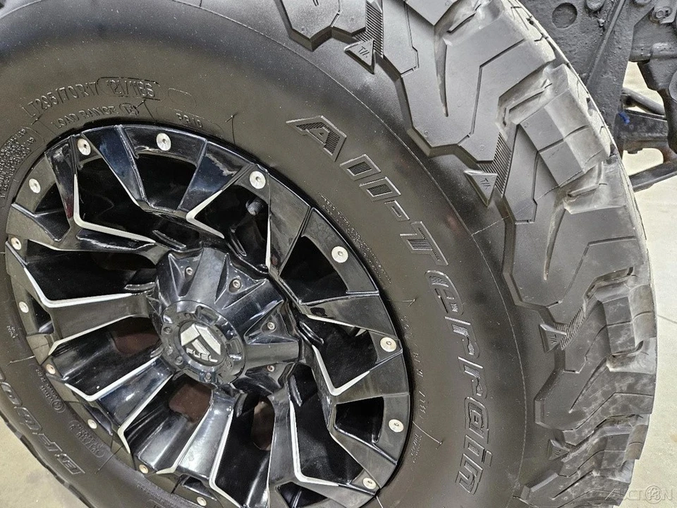 1995 Jeep YJ Wrangler - Image 14 of 19