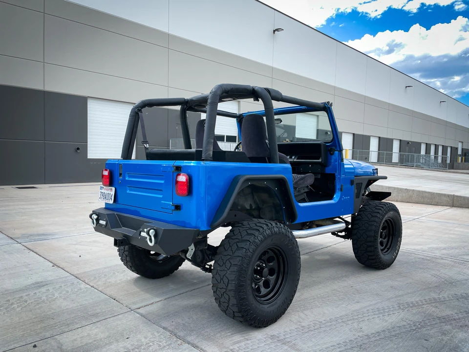 1995 Jeep YJ Wrangler - Image 26 of 31