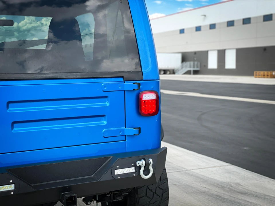 1995 Jeep YJ Wrangler - Image 14 of 31