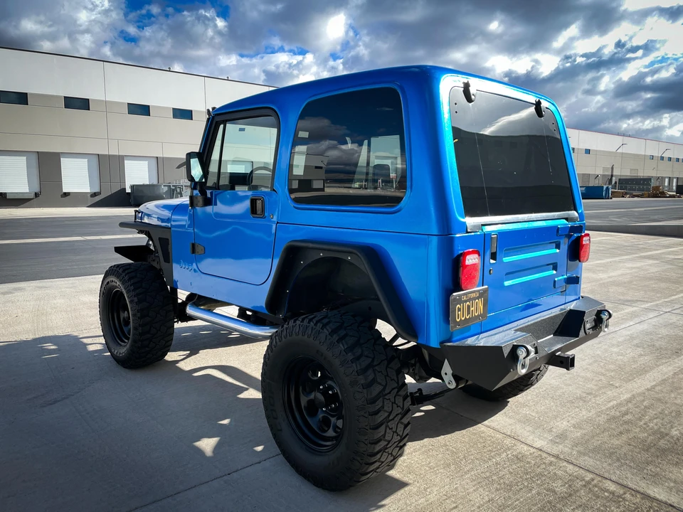 1995 Jeep YJ Wrangler - Image 10 of 31