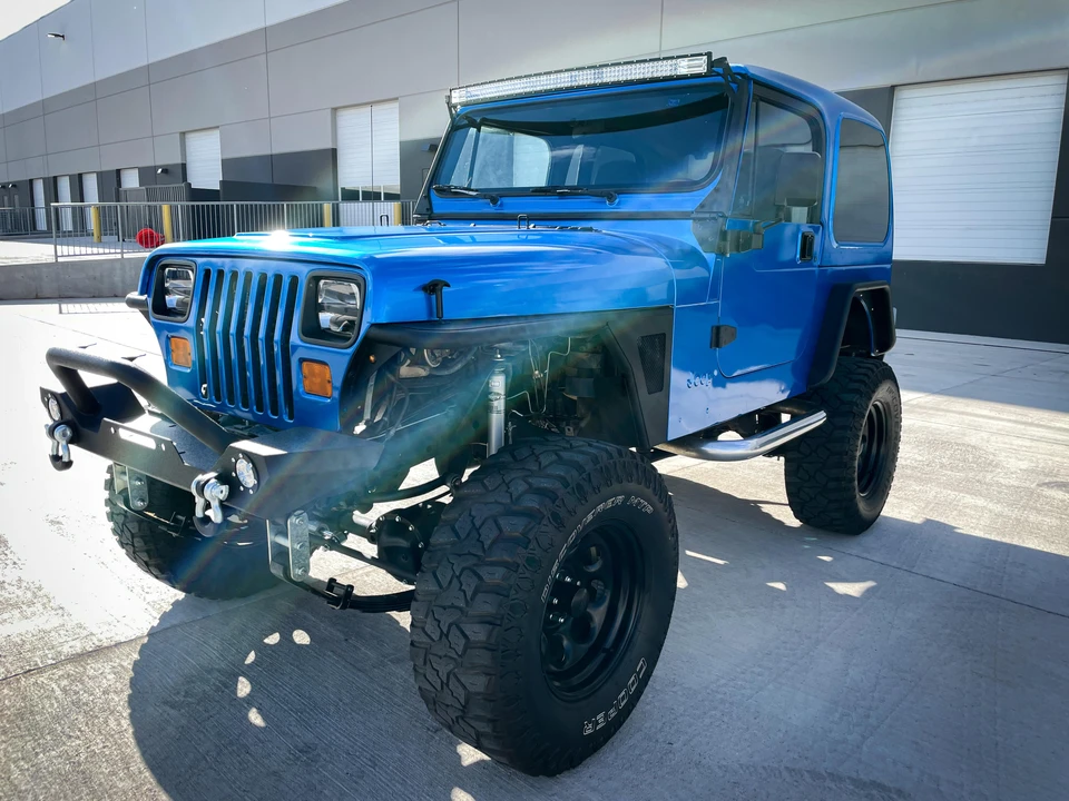1995 Jeep YJ Wrangler - Image 7 of 31