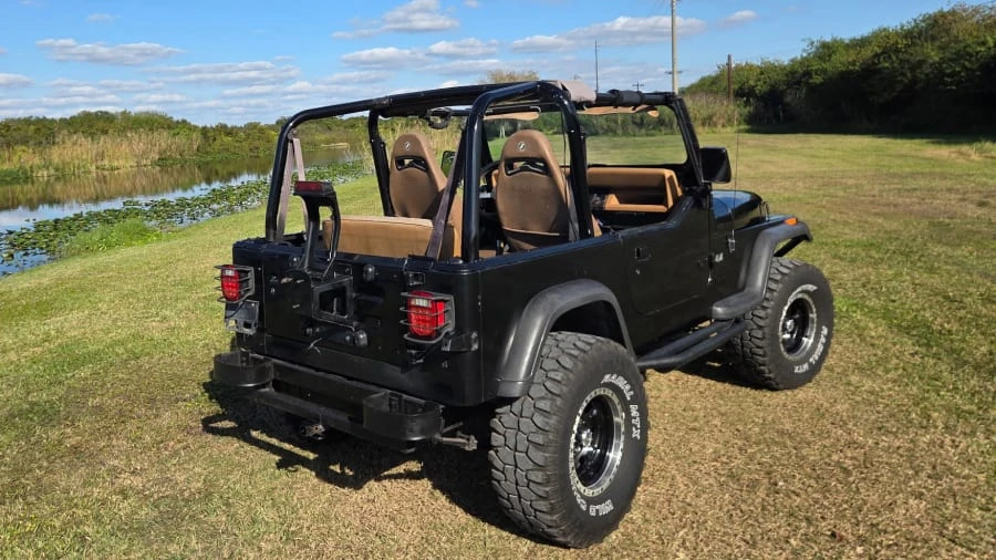1995 Jeep YJ Wrangler - Image 3 of 6