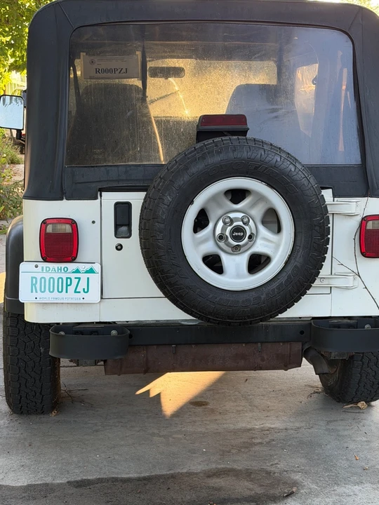1995 Jeep YJ Wrangler - Image 5 of 6