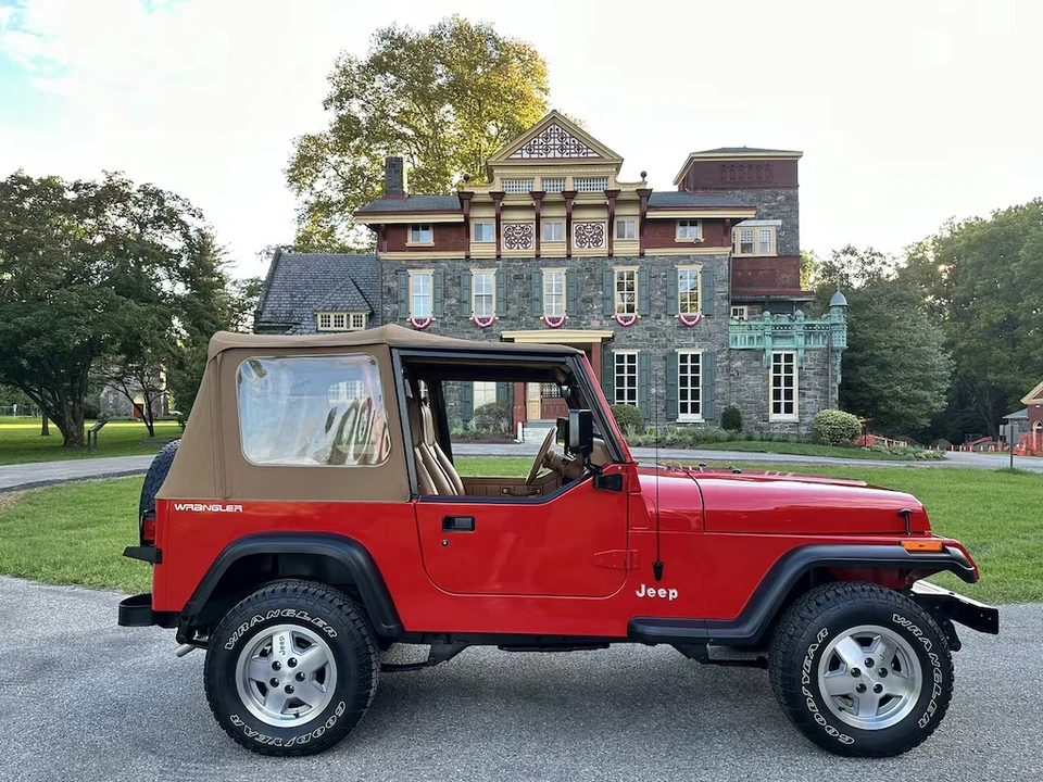 1995 Jeep YJ Wrangler - Image 9 of 18