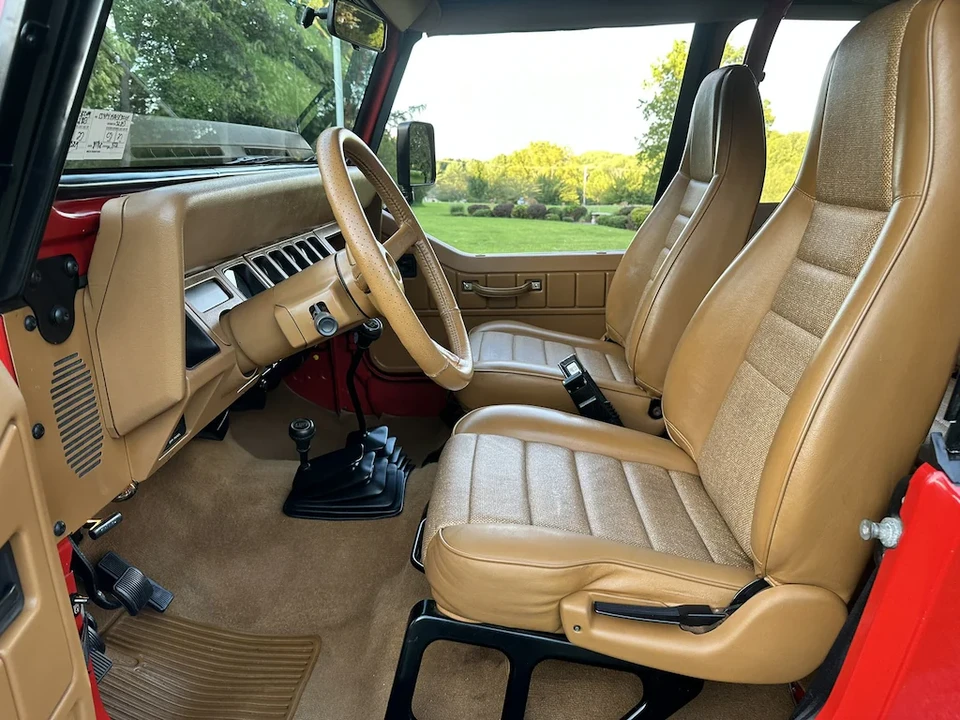 1995 Jeep YJ Wrangler - Image 14 of 18