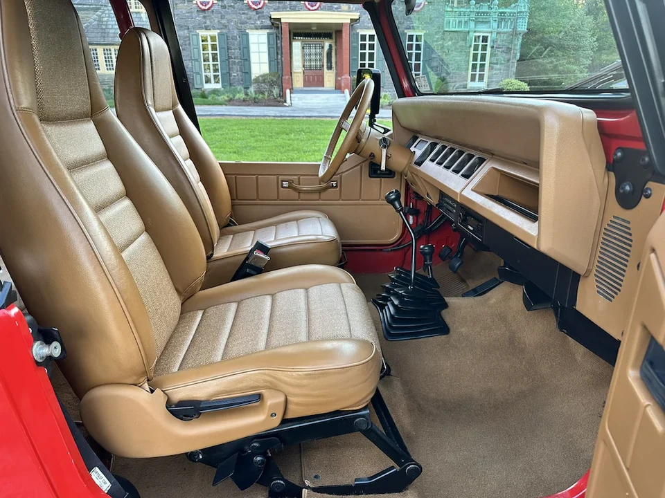 1995 Jeep YJ Wrangler - Image 16 of 18