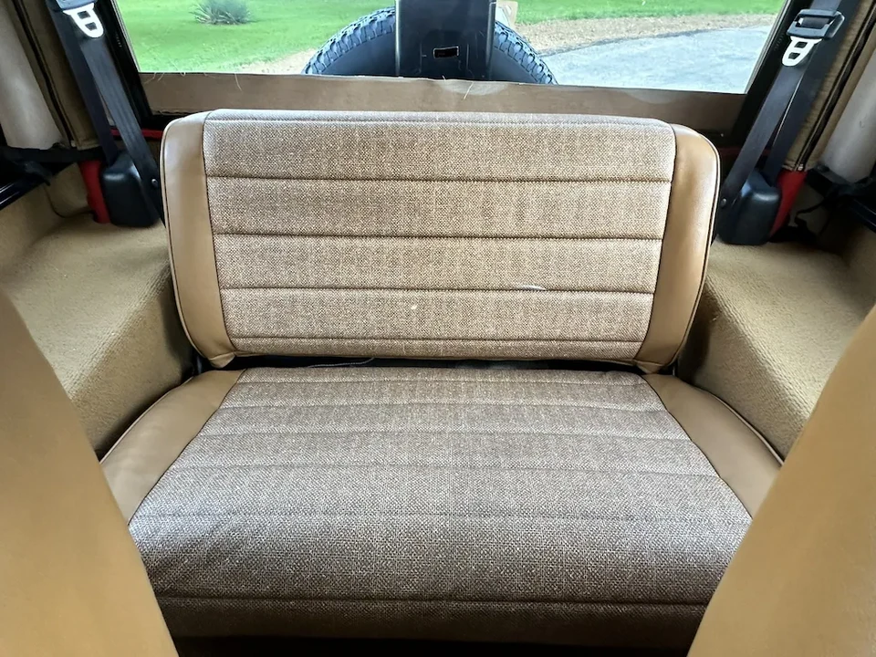 1995 Jeep YJ Wrangler - Image 15 of 18