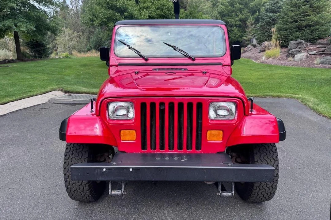 1995 Jeep YJ Wrangler - Image 2 of 31