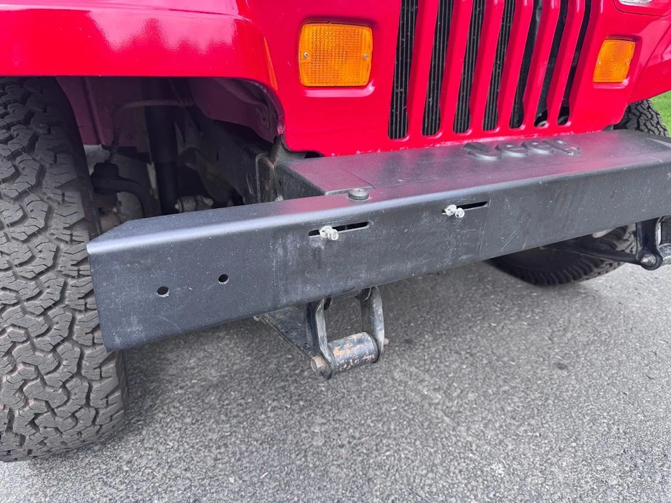 1995 Jeep YJ Wrangler - Image 11 of 31