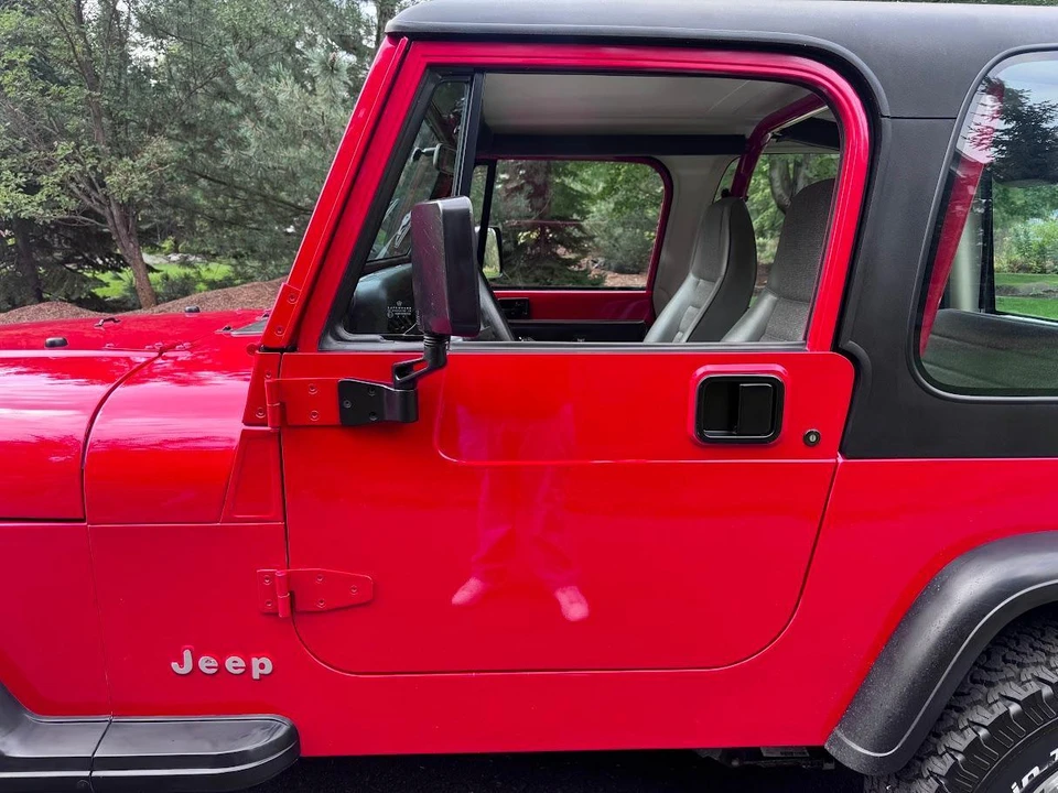 1995 Jeep YJ Wrangler - Image 30 of 31