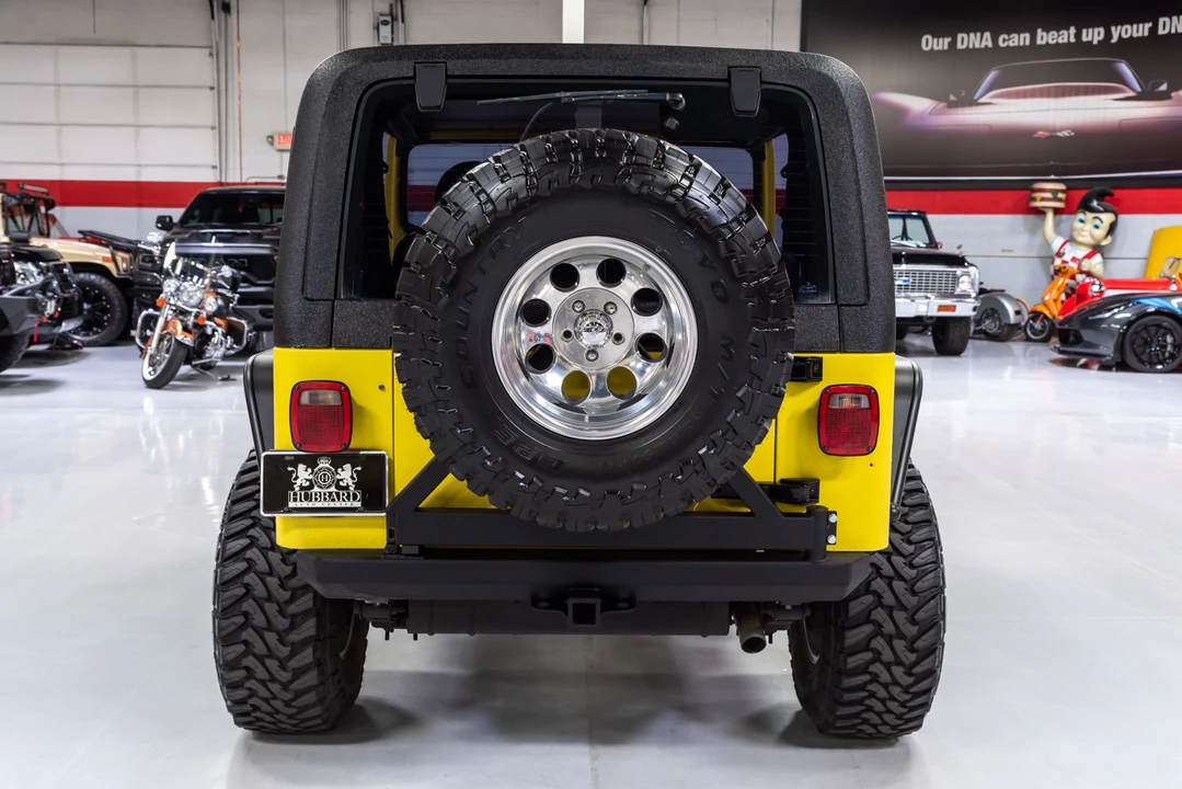 1995 Jeep YJ Wrangler - Image 6 of 31