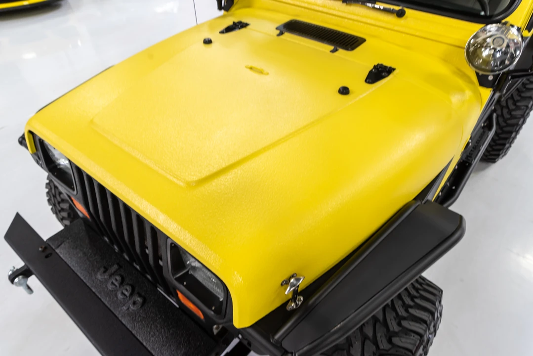 1995 Jeep YJ Wrangler - Image 24 of 31