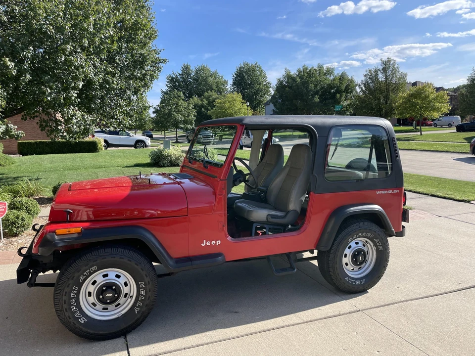 1995 Jeep YJ Wrangler - Image 12 of 31
