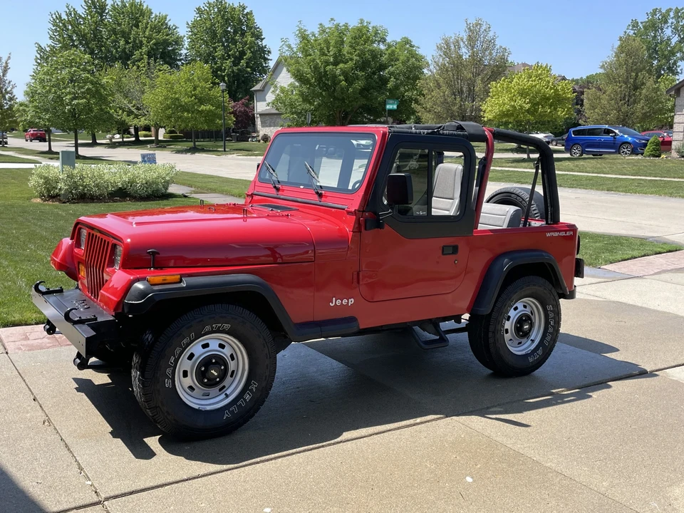1995 Jeep YJ Wrangler - Image 5 of 31