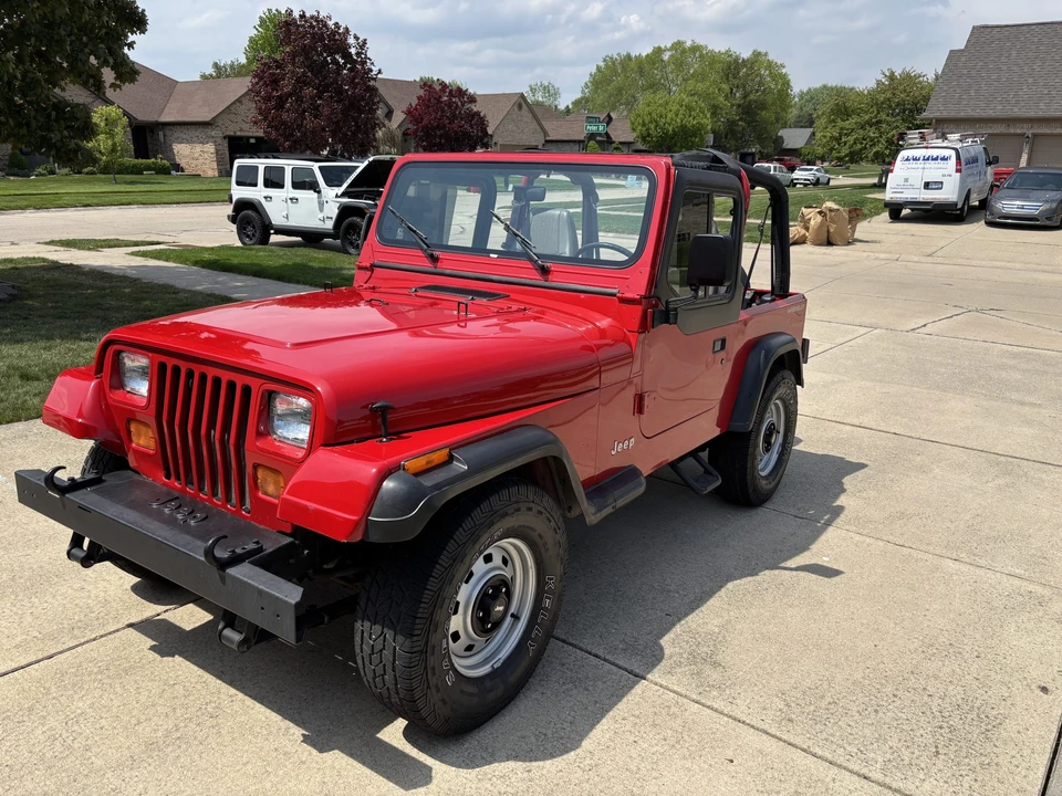 1995 Jeep YJ Wrangler - Image 4 of 31