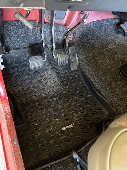 1995 Jeep YJ Wrangler - Image 26 of 31