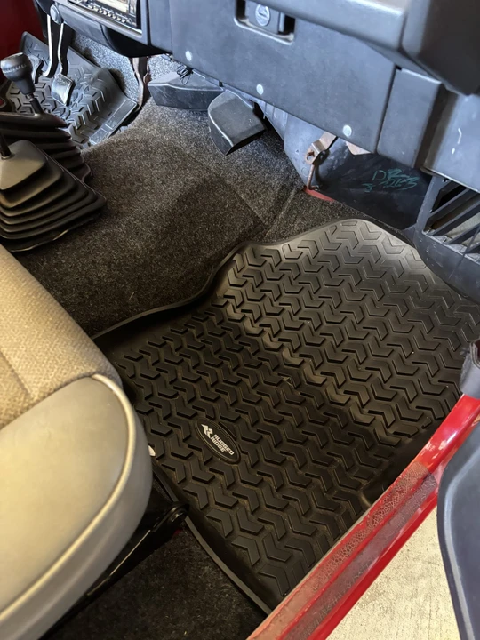 1995 Jeep YJ Wrangler - Image 29 of 31