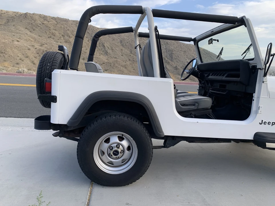 1995 Jeep YJ Wrangler - Image 31 of 31