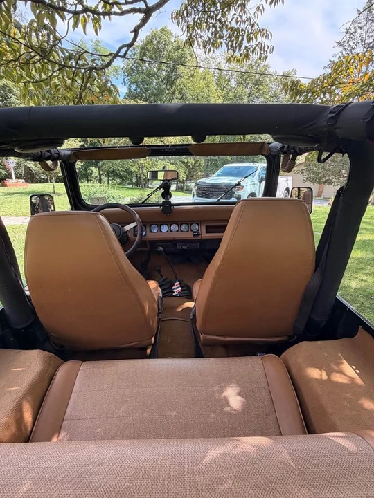 1995 Jeep YJ Wrangler - Image 6 of 10