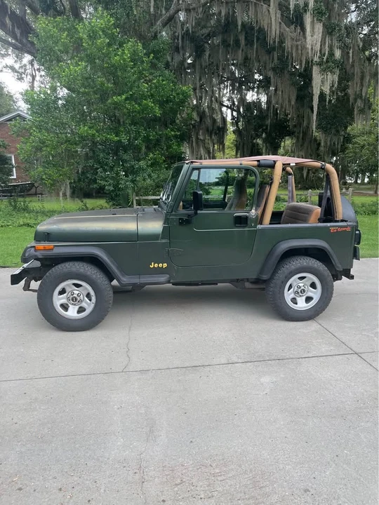 1995 Jeep YJ Wrangler - Image 3 of 10