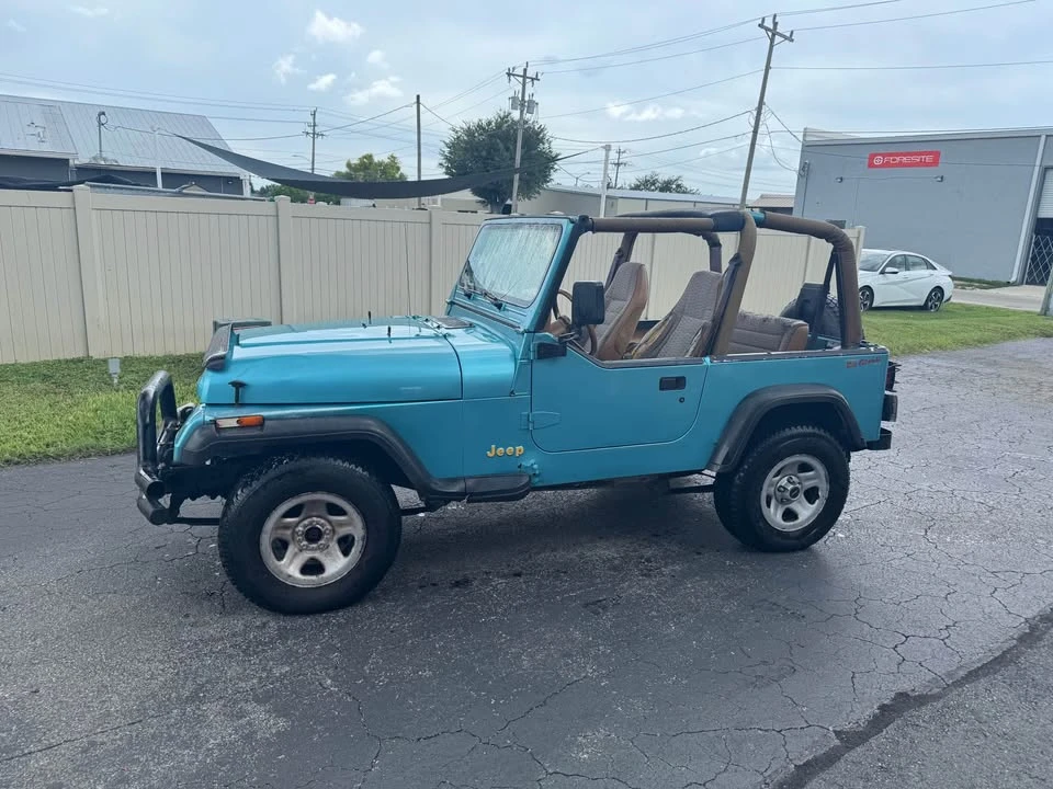 1995 Jeep YJ Wrangler - Image 2 of 8