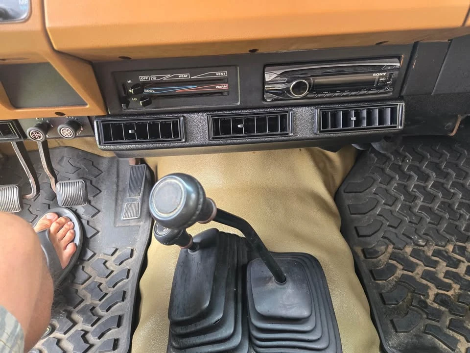 1995 Jeep YJ Wrangler - Image 7 of 10