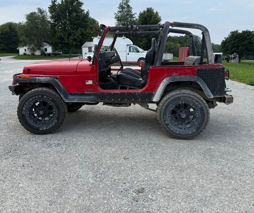 1995 Jeep YJ Wrangler - Image 4 of 10