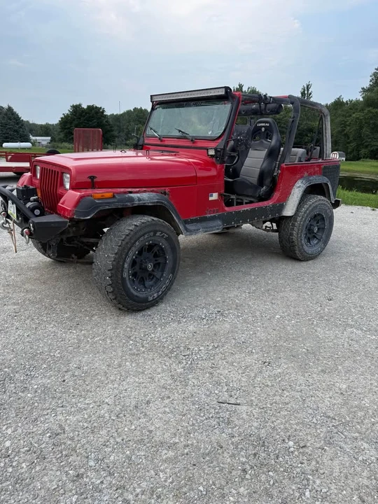 1995 Jeep YJ Wrangler - Image 3 of 10
