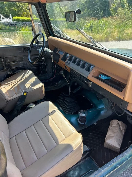 1995 Jeep YJ Wrangler - Image 4 of 4