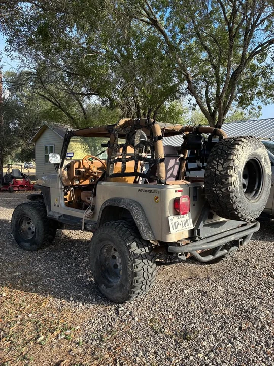 1995 Jeep YJ Wrangler - Image 6 of 6