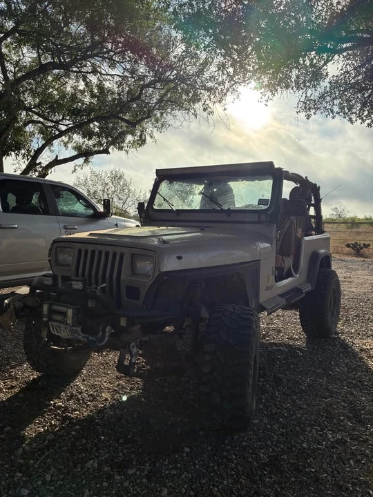 1995 Jeep YJ Wrangler - Image 2 of 6