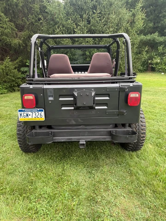 1995 Jeep YJ Wrangler - Image 7 of 12