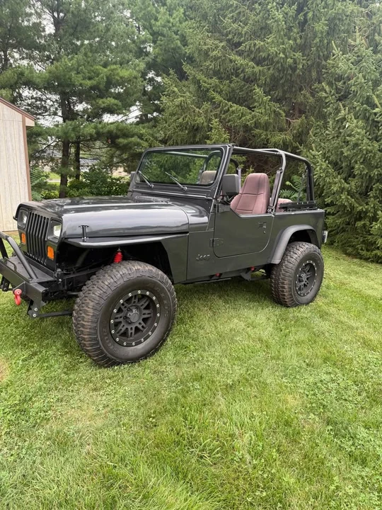 1995 Jeep YJ Wrangler - Image 3 of 12