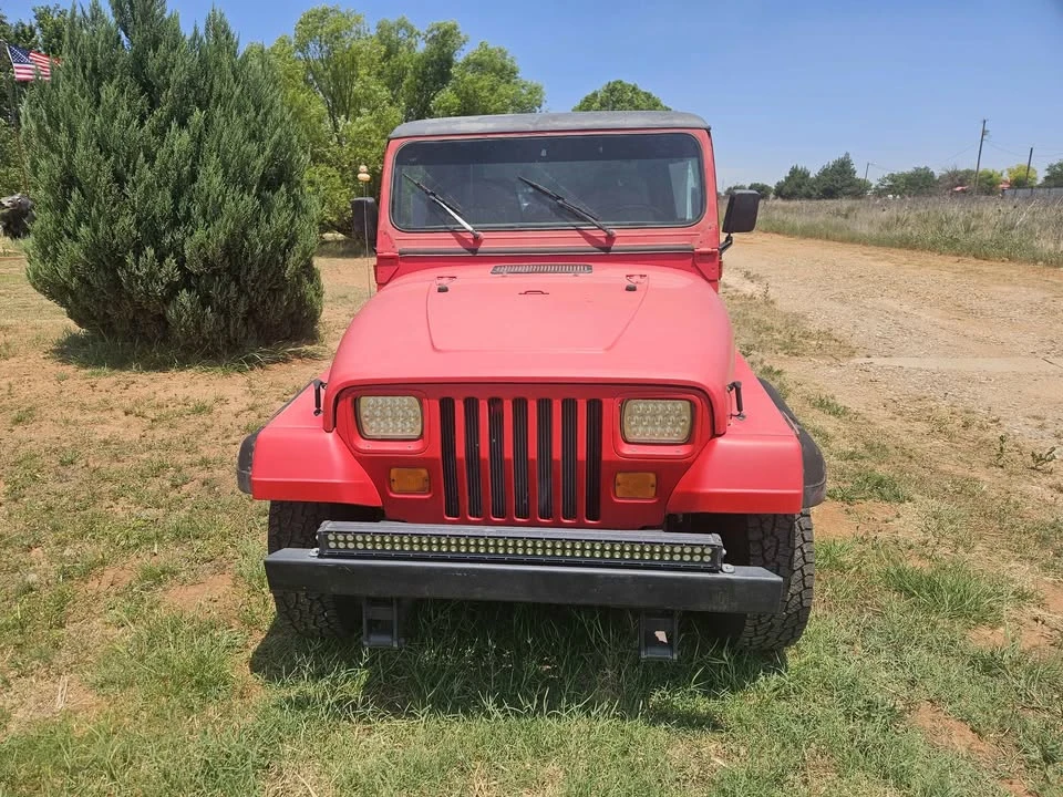1995 Jeep YJ Wrangler - Image 2 of 3