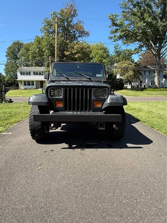1995 Jeep YJ Wrangler - Image 3 of 10